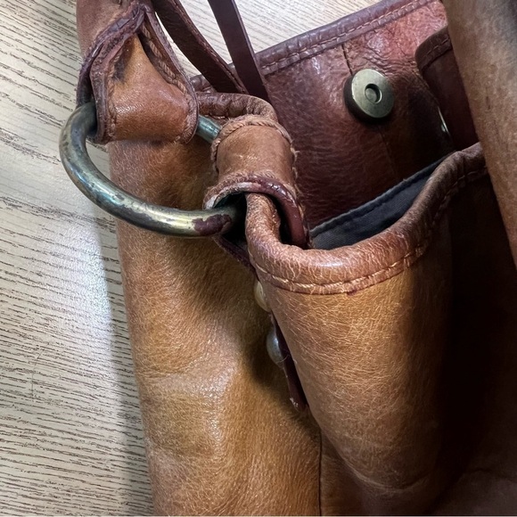 Isabella Fiore Italian leather carry all tote bag - Picture 15 of 15